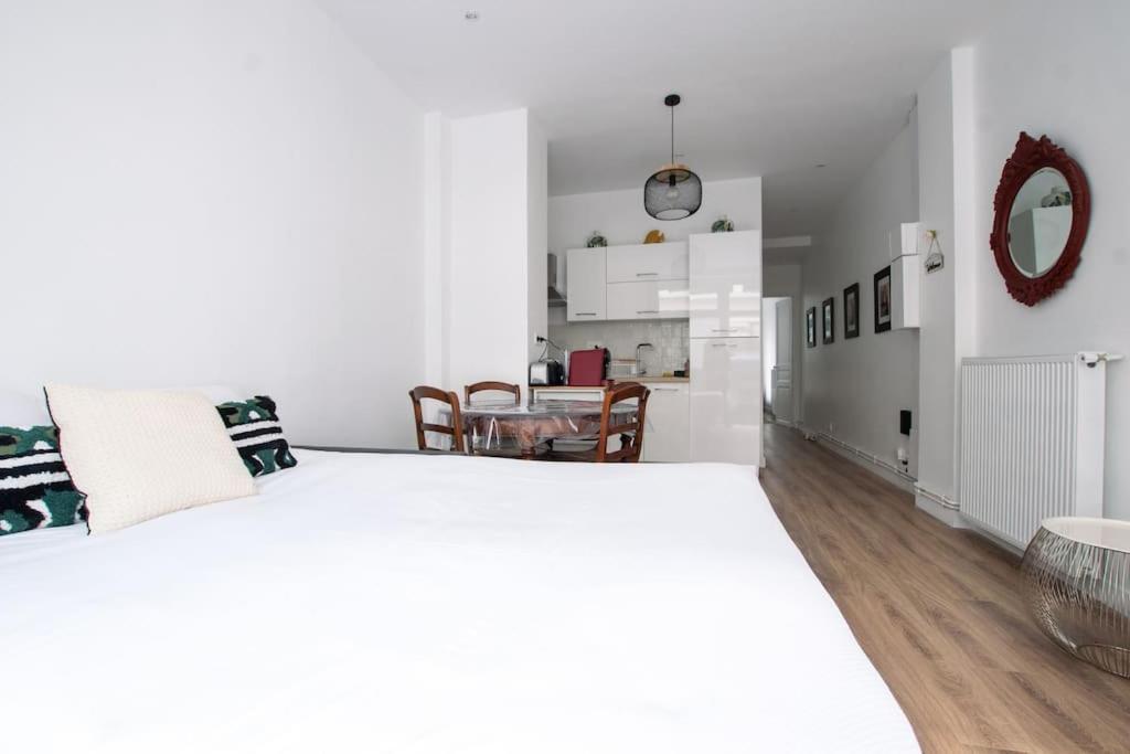 Hsh Traversiere-Boulogne-Billancourt I Appartement 4P Екстериор снимка